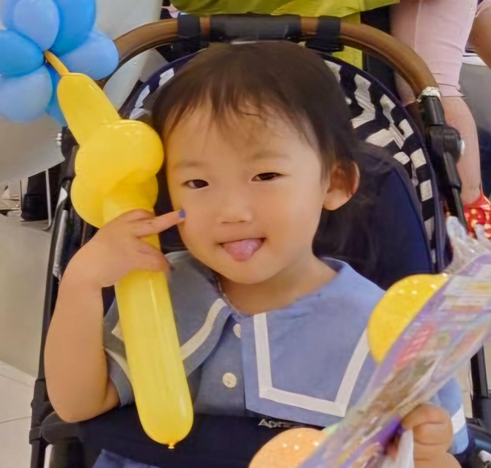 くにい　かれん ちゃんの写真