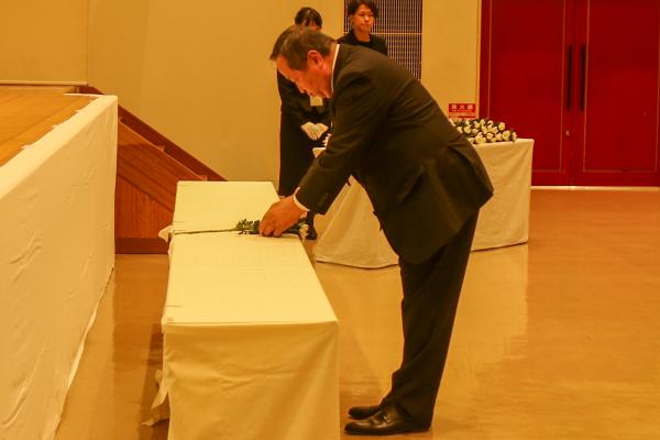 R6.10.26戦没者追悼式3