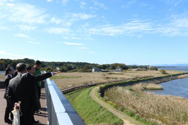 R6.11.9水鳥・湿地センター（観察棟）オープン式典4