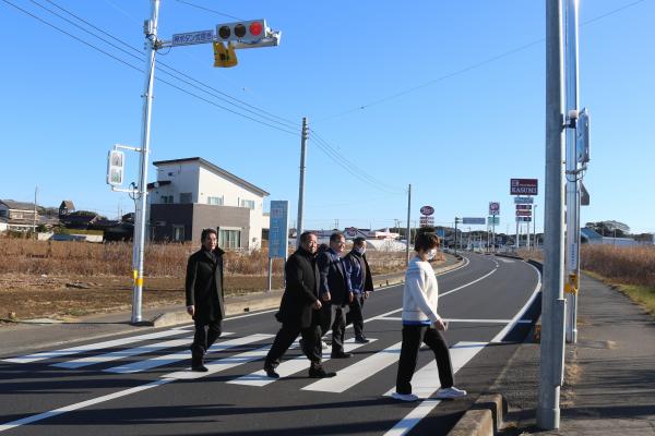 R7.1.14国道354号線信号機点灯の様子